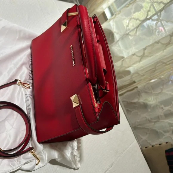 MICHAEL KORS KARLA SATCHEL RED PURSE